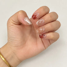 Amber Gold Foil press-on nails detail image