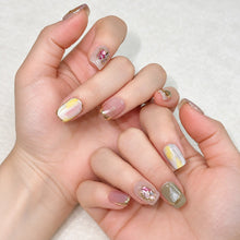 Rose Mist Crystal press-on nails detail image
