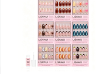 Almond Amore press-on nails in black shade
