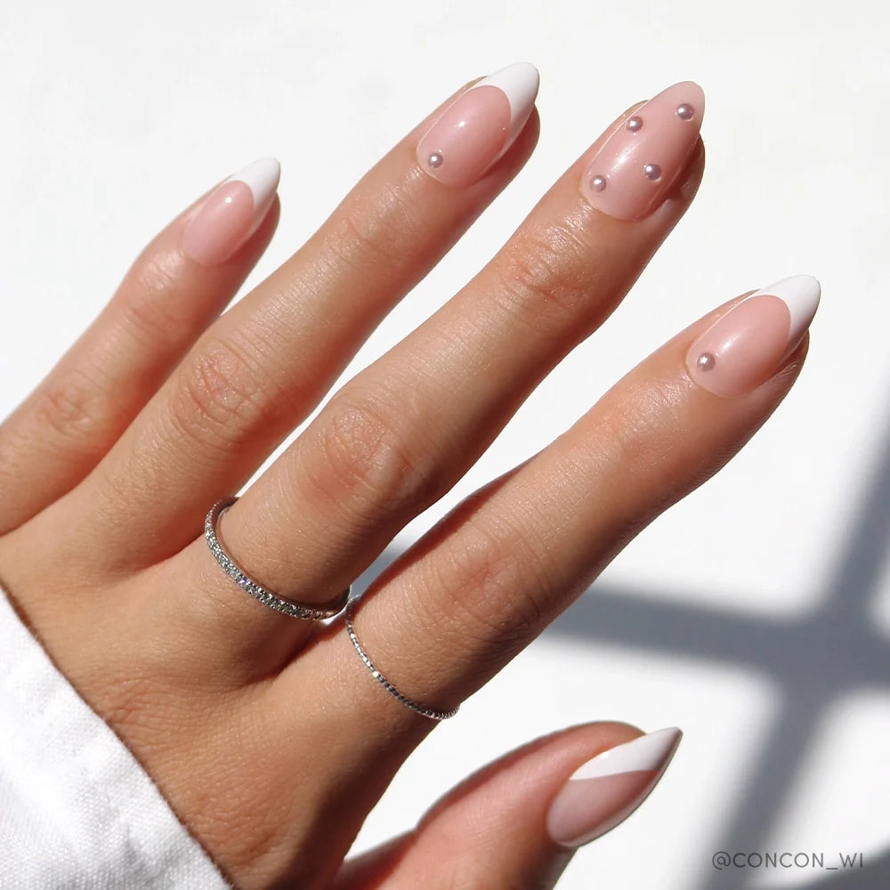 ALWAYS & FOREVER press-on nails in nude shade