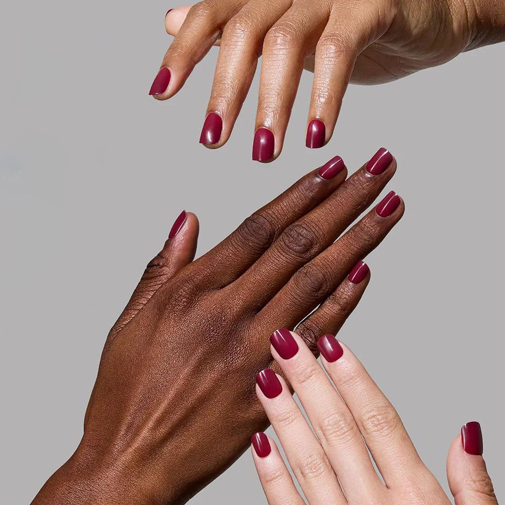 Berry Baby press-on nails with glossy finish