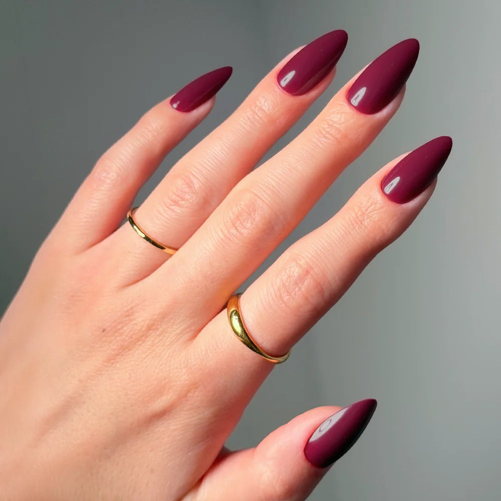Berry Obsession press-on nails in red shade