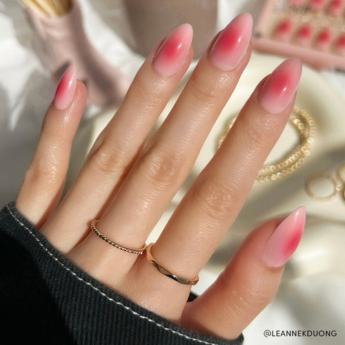 Lisawu Blushing Aura press-on nails manicure lifestyle photo