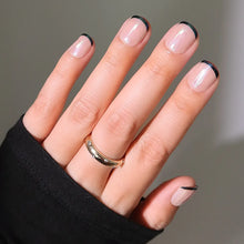 Burnt Miso press-on nails in black shade
