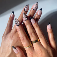 Butterfly Effect press-on nails in black shade