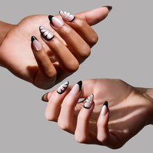 Butterfly Effect press-on nails with glossy finish