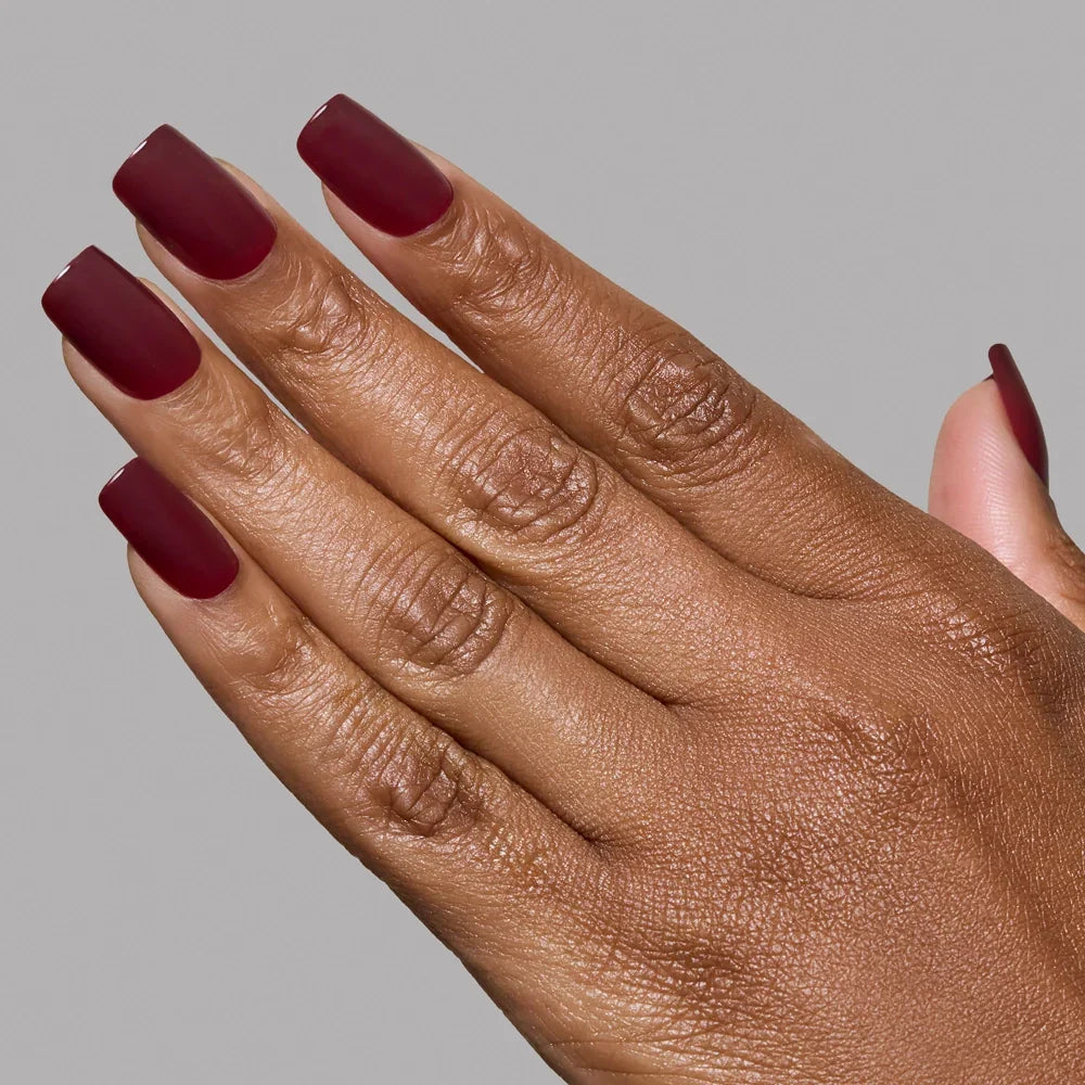 Cherry Mocha press-on nails with glossy finish