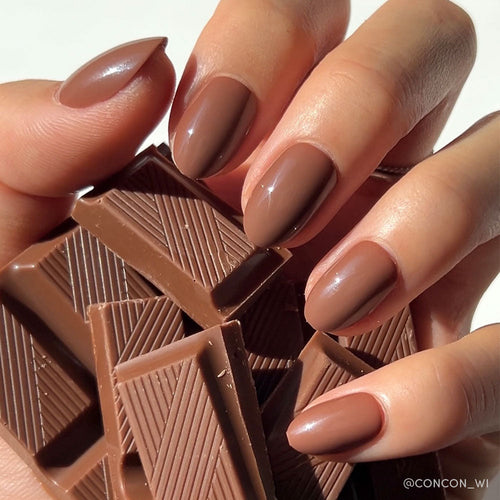 Chocolate Brown press-on nails in brown shade