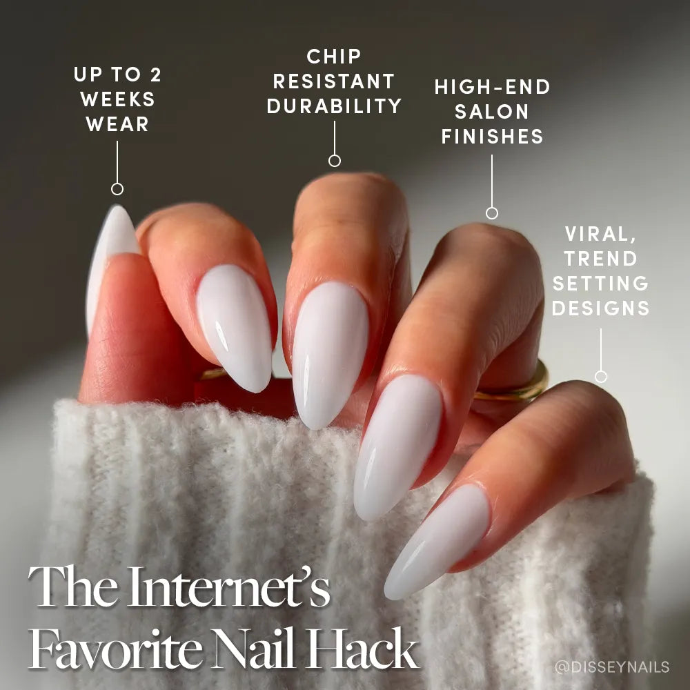 Clouded press-on nails - almond shape, medium length