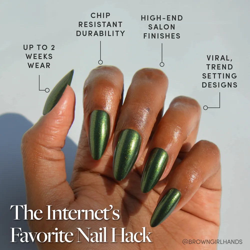 Cutie Pine press-on nail design - pearl style detail