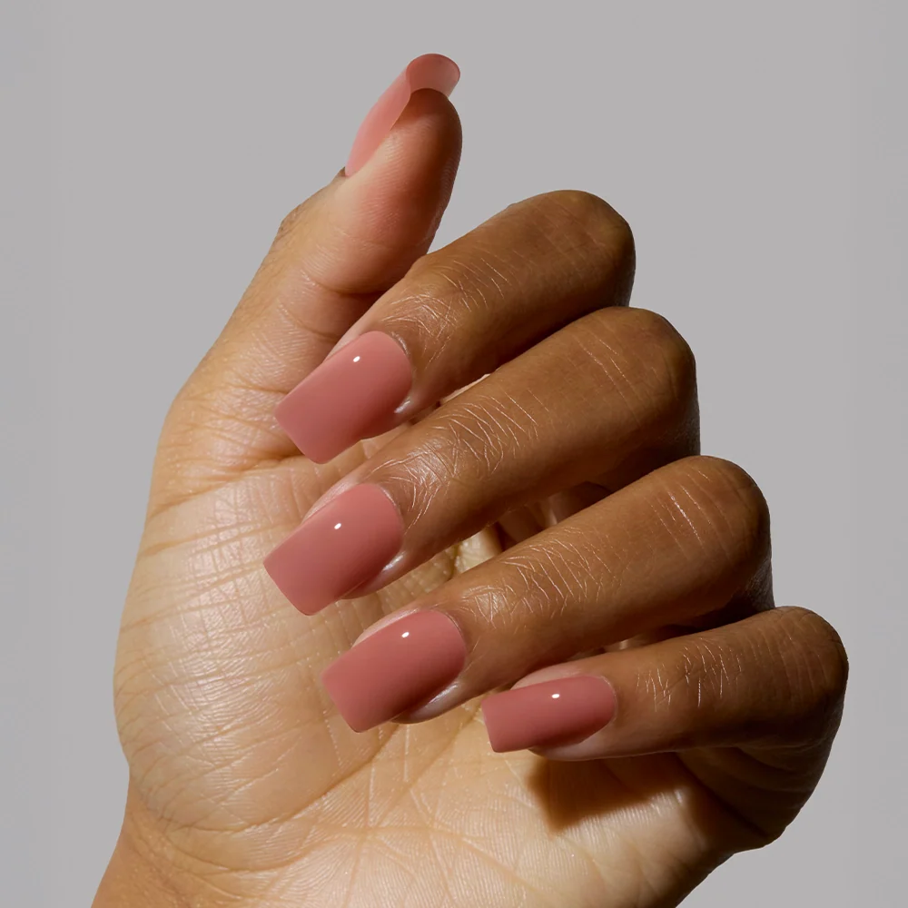 Dusty Pink press-on nail design - jelly style detail