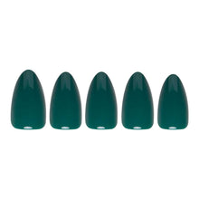 Emerald Green press-on nail design - solid color style detail