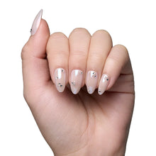First Dance press-on nail design - 3d style detail