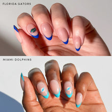 Lisawu Florida All-Stars press-on nail bundle manicure lifestyle photo