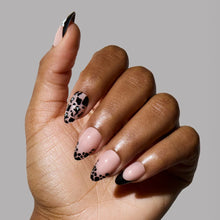 Ghosted press-on nails in white shade