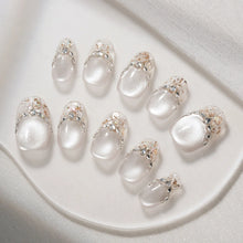 LISAWU Golden Tide Press-On Nails - Image 4