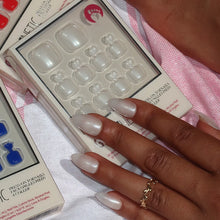 Hailey Toenail press-on nails product detail