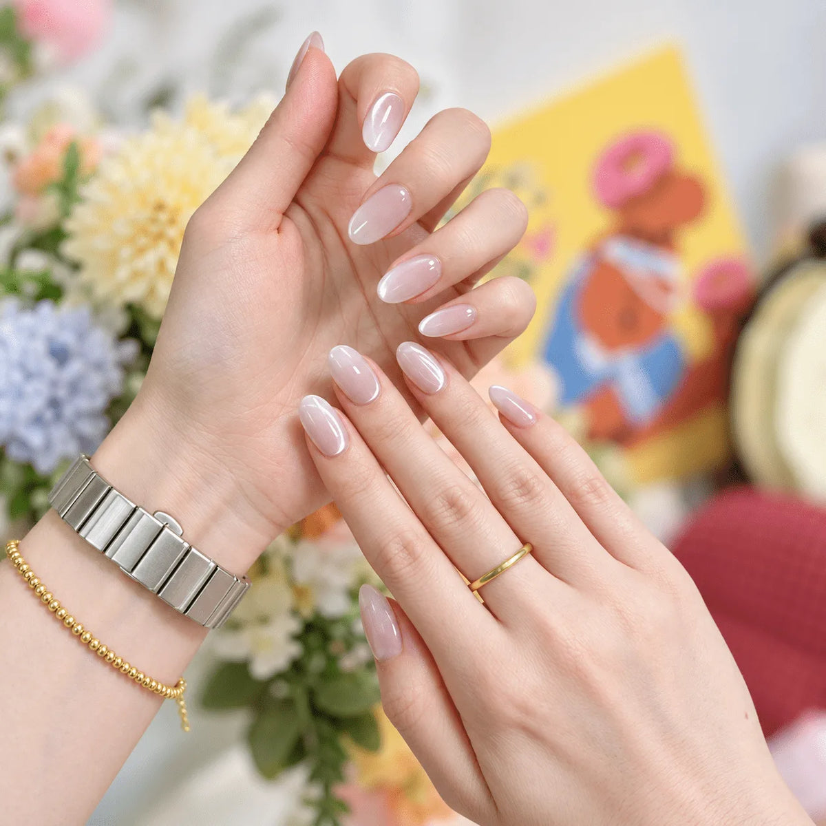 LISAWU Ice Pearl Press-On Nails - Image 1
