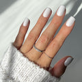 Lisawu Lilac Gray press-on nails manicure lifestyle photo
