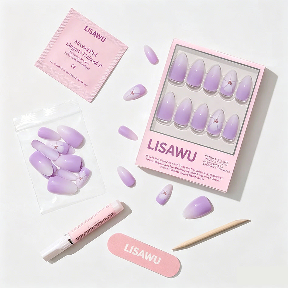 Lilac Reef press-on nail design - accent nail style detail