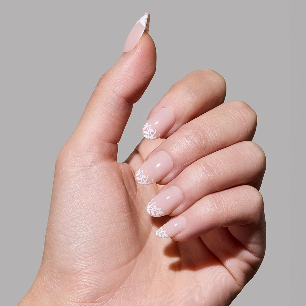 Love Preserved press-on nails with glossy finish