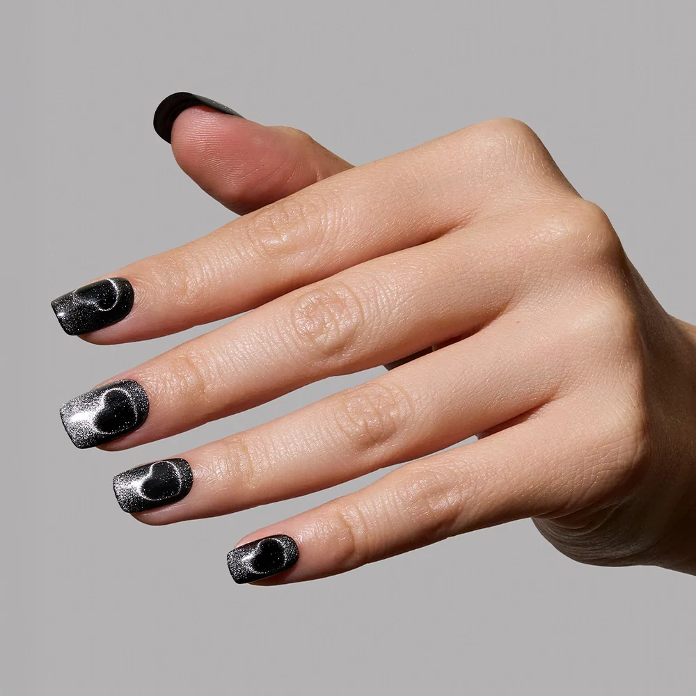 Midnight Romance press-on nails with glossy finish