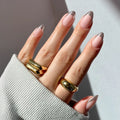 Mirror Mirror press-on nails in silver shade