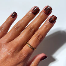 Own It All press-on nails in black shade
