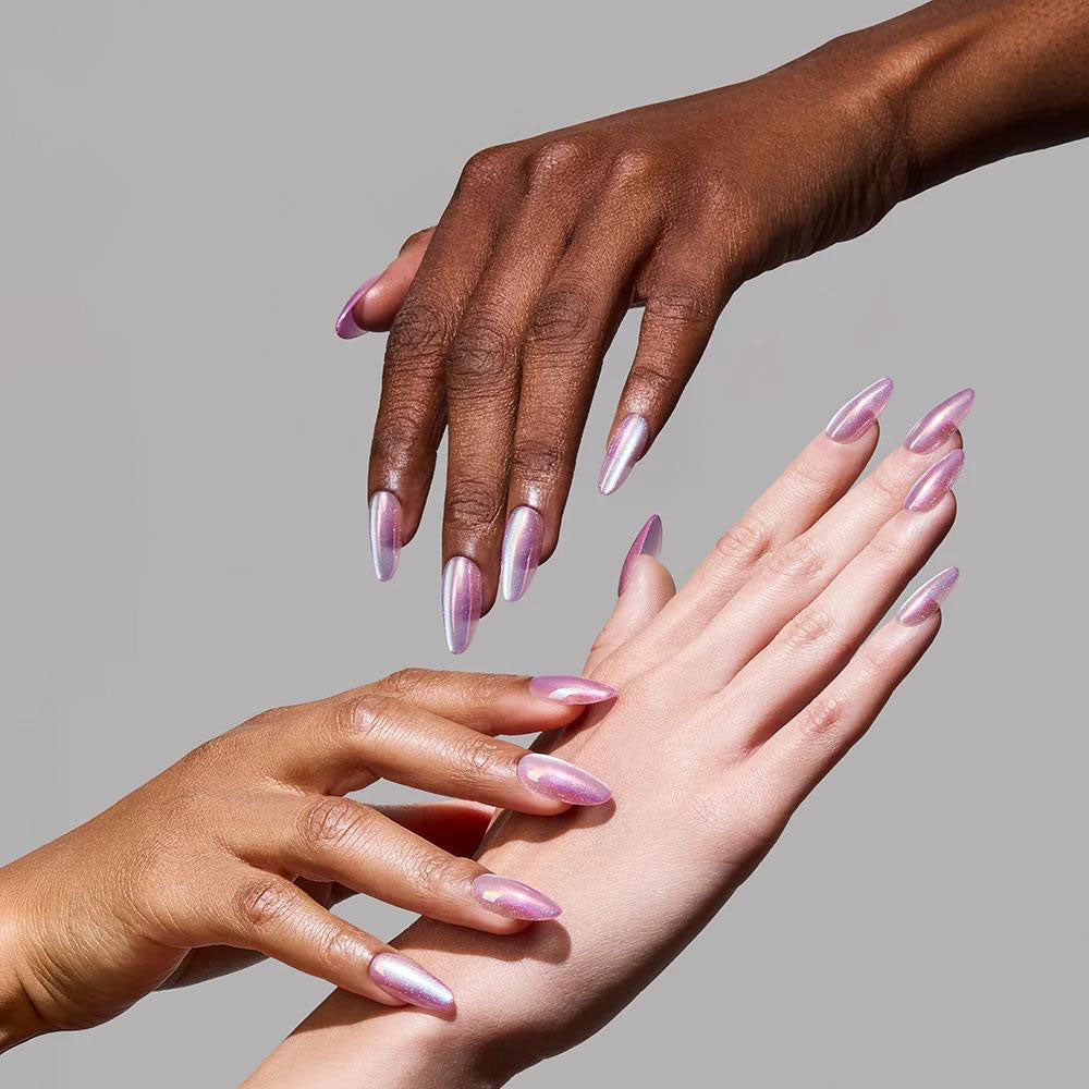 Oyster Pearl press-on nails in multicolor shade
