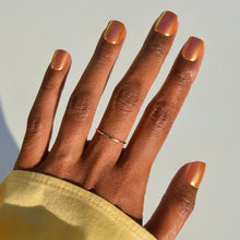 Papaya Chrome press-on nails in orange shade