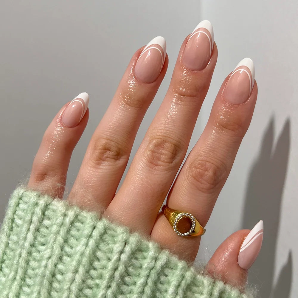 Paris press-on nails in nude shade