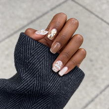 LISAWU Pearl Plaid Press-On Nails - Image 4