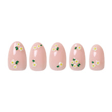 Petals press-on nails product detail