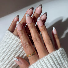 Polka In Positano press-on nail bundle - full set view