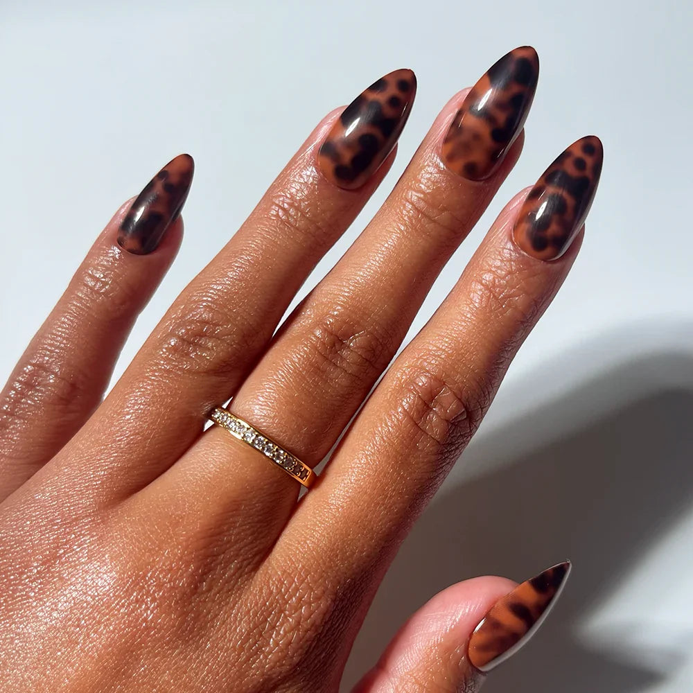 Rich Behavior press-on nails in black shade