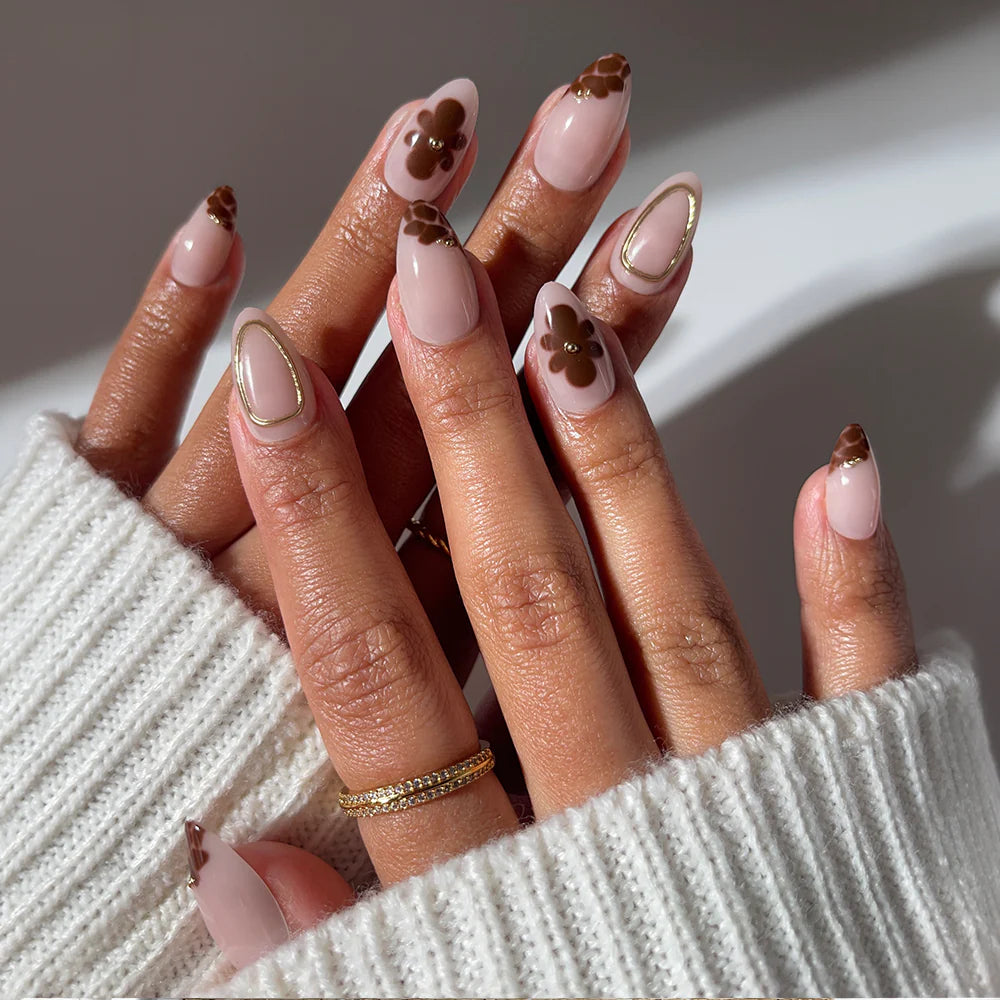 Sunbaked press-on nails in brown shade