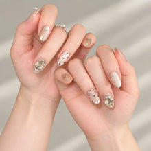 LISAWU Swan Lake Press-On Nails - Image 4
