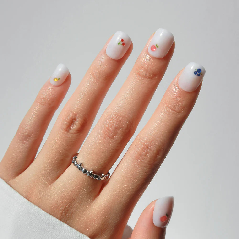 Sweet Picks press-on nails in white shade