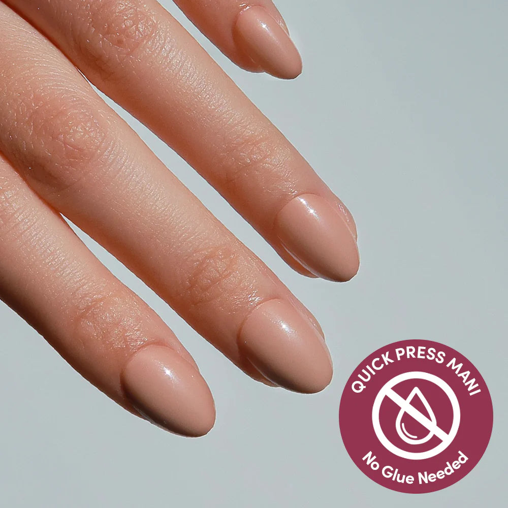Teddy press-on nails in brown shade