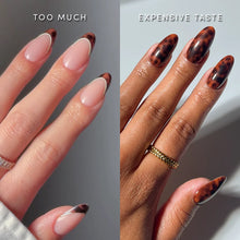 Lisawu The Medium Oval Tortoiseshell Duo press-on nail bundle manicure lifestyle photo