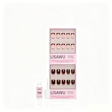 The Super Short Tortoiseshell Duo press-on nails in brown shade