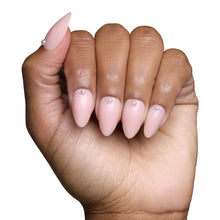 Wifey press-on nail design - 3d style detail